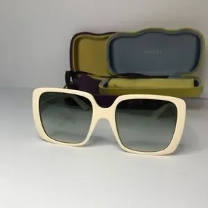 Gucci | Accessories | Original Oversized Square Gucci  display picture 1